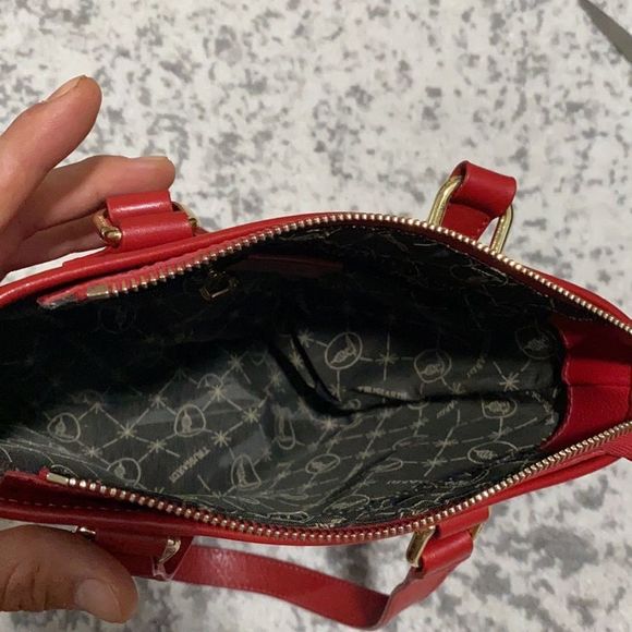 Trussardi purse in GUC red pebbled leather MADE IN ITALY!🇮🇹 #vintage - Picture 6 of 13